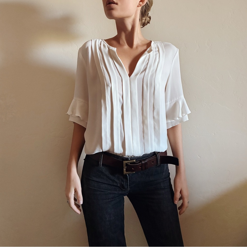 Chic Flowy Blouse